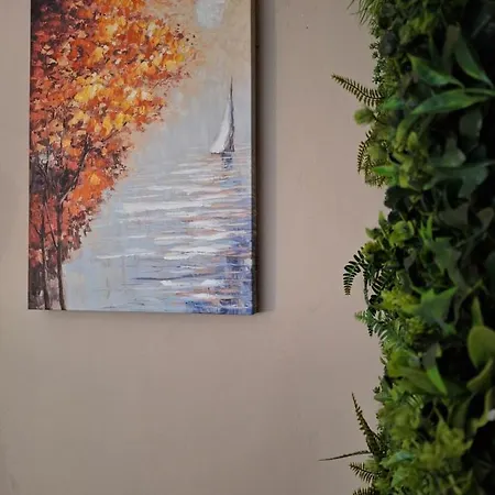 Cozy In The Heart Of דירה סופיה